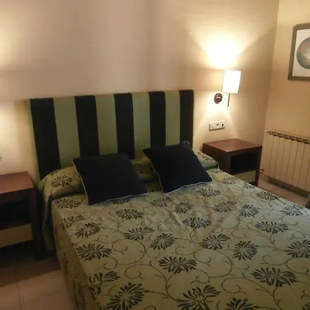 Sant Jordi Girona 97 Appartement *