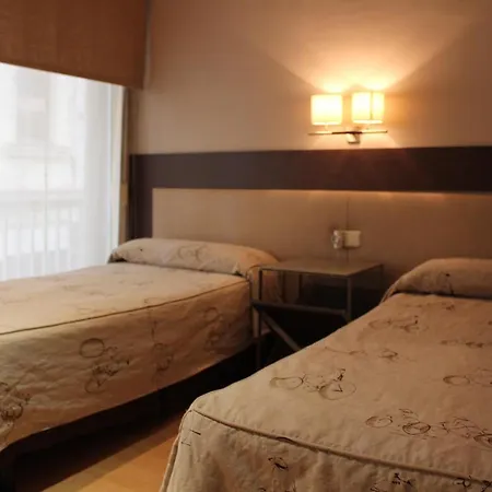 Sant Jordi Girona 97 Apartamento