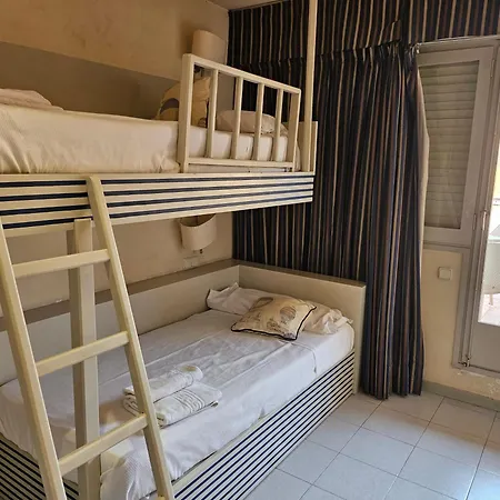 Sant Jordi Girona 97 Apartment *