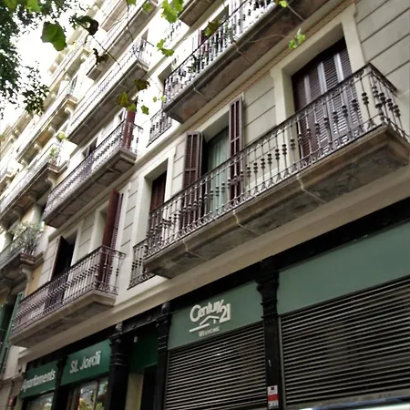 Апартаменты Sant Jordi Girona 97 *