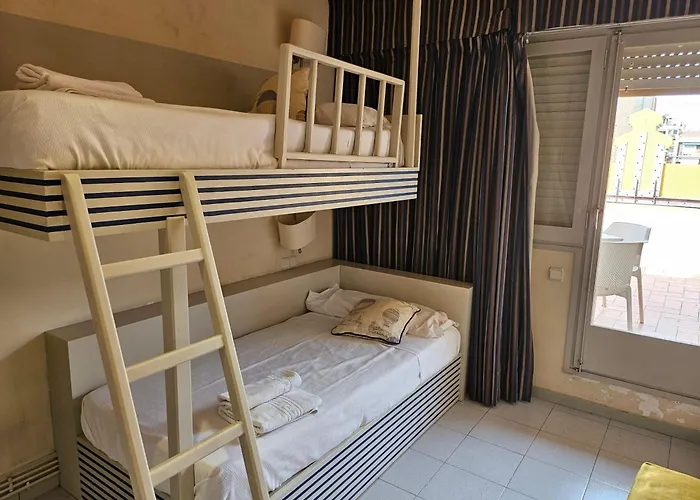 Sant Jordi Girona 97 Apartament *